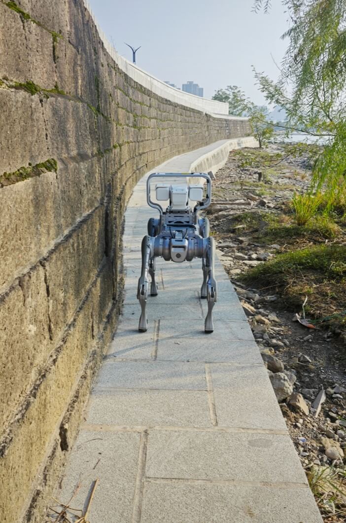 水务水库巡检机器人